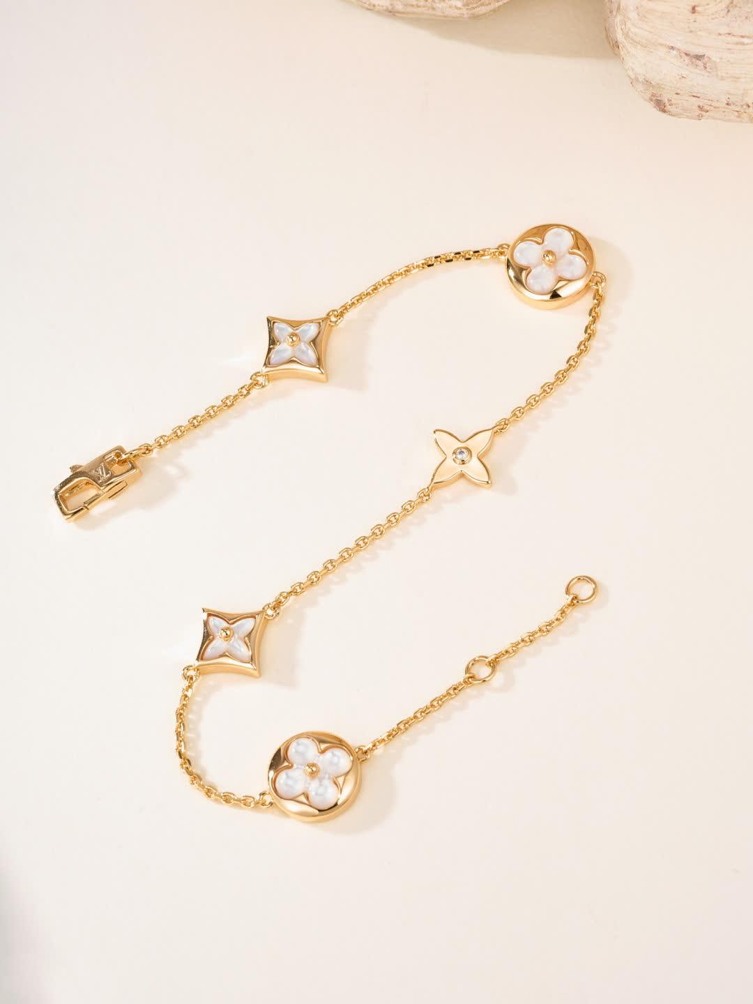 Louis Vuitton Gold Flower and Star Anklet